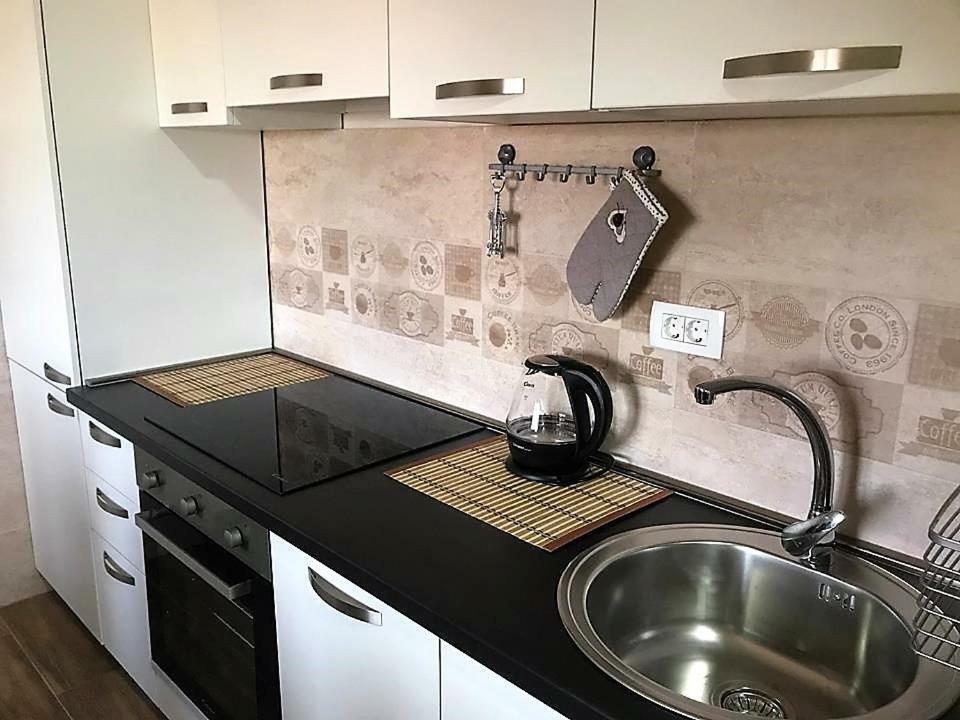 Eko Apartmani Krackovic Golubovci Екстер'єр фото